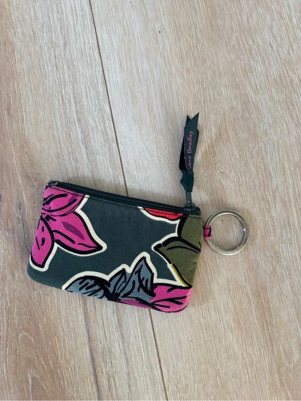 Vera Bradley Floral Pattern Fabric Card Holder Keychain - Multicolor